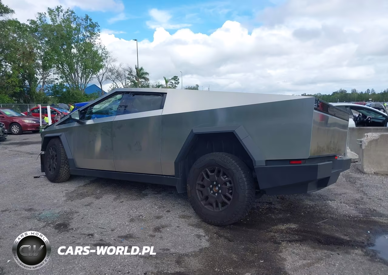 2025 Tesla Cybertruck Cyberbeast VIN:7G2CEHEE5SA060162 - 3