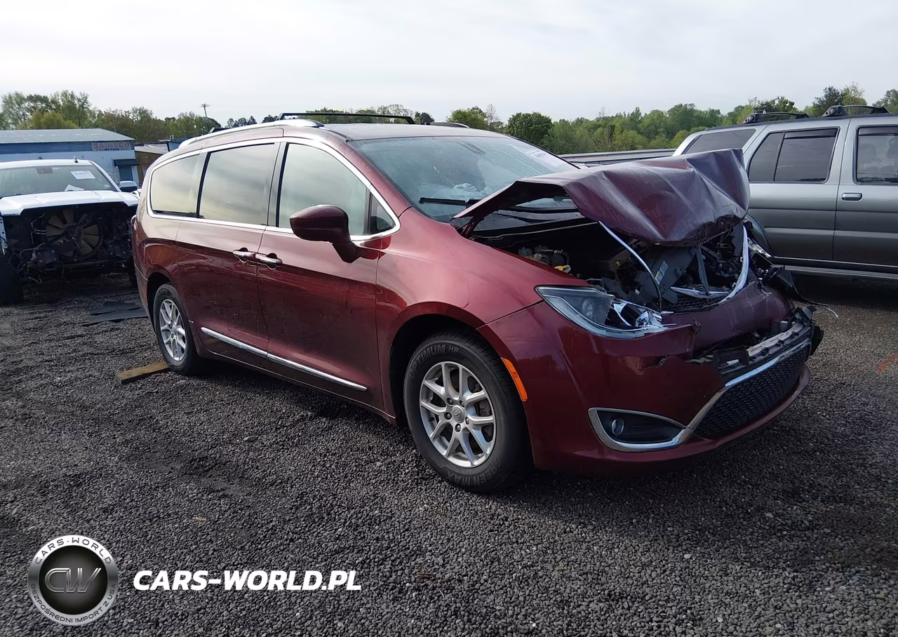2020 Chrysler Pacifica Touring L