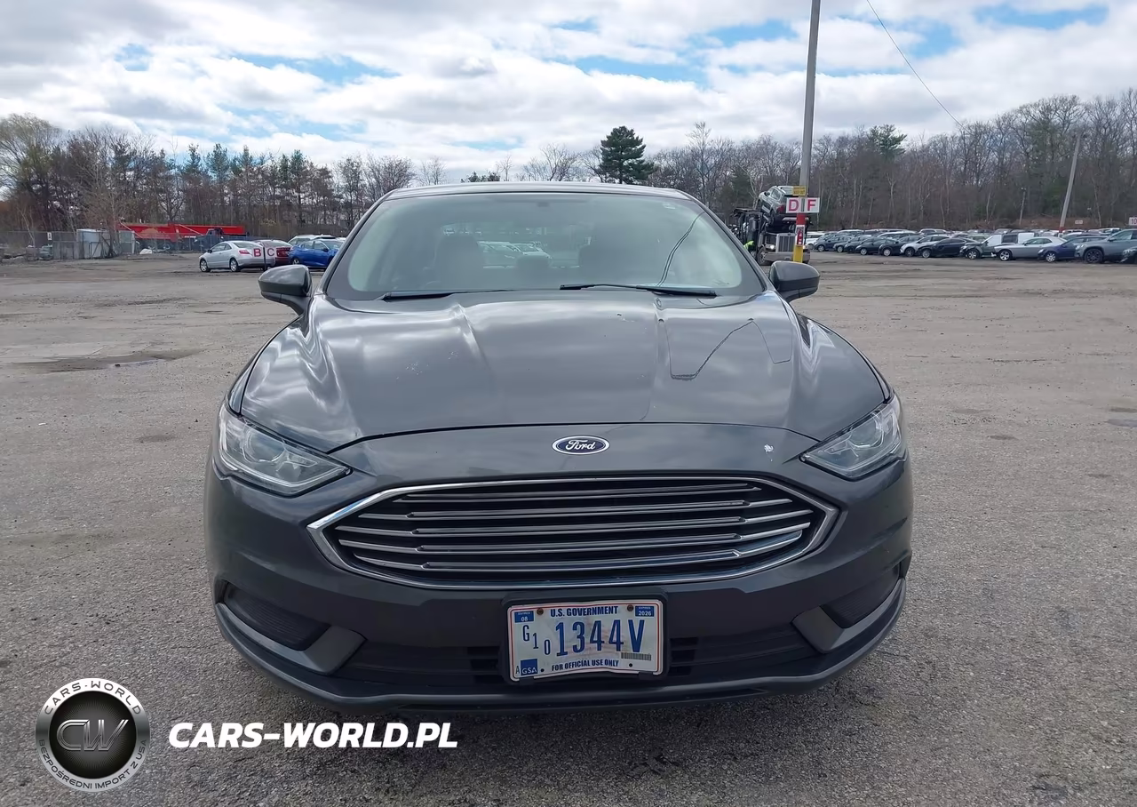 2018 Ford Fusion Hybrid S VIN:3FA6P0UU2JR235896 - 14
