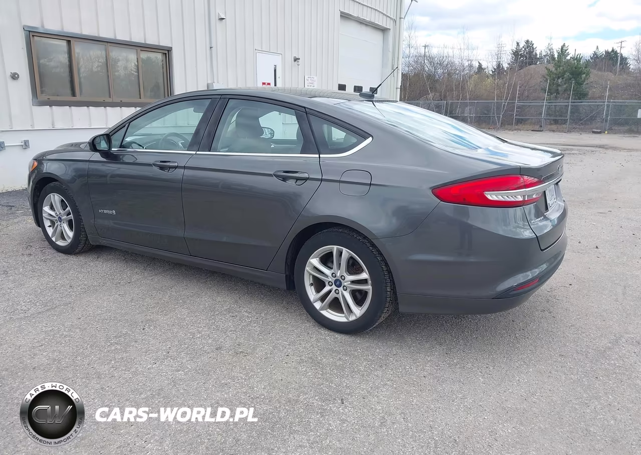 2018 Ford Fusion Hybrid S VIN:3FA6P0UU2JR235896 - 3