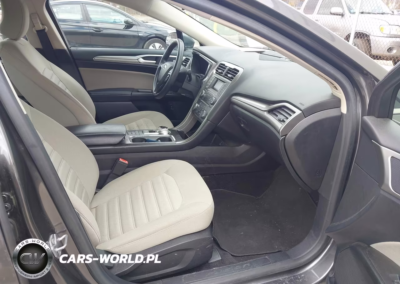 2018 Ford Fusion Hybrid S VIN:3FA6P0UU2JR235896 - 5