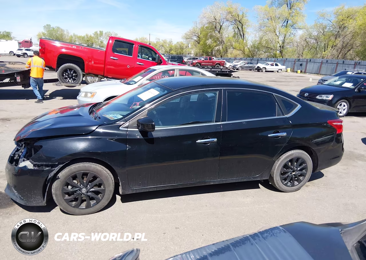 2018 Nissan Sentra S VIN:3N1AB7AP9JY269899 - 14