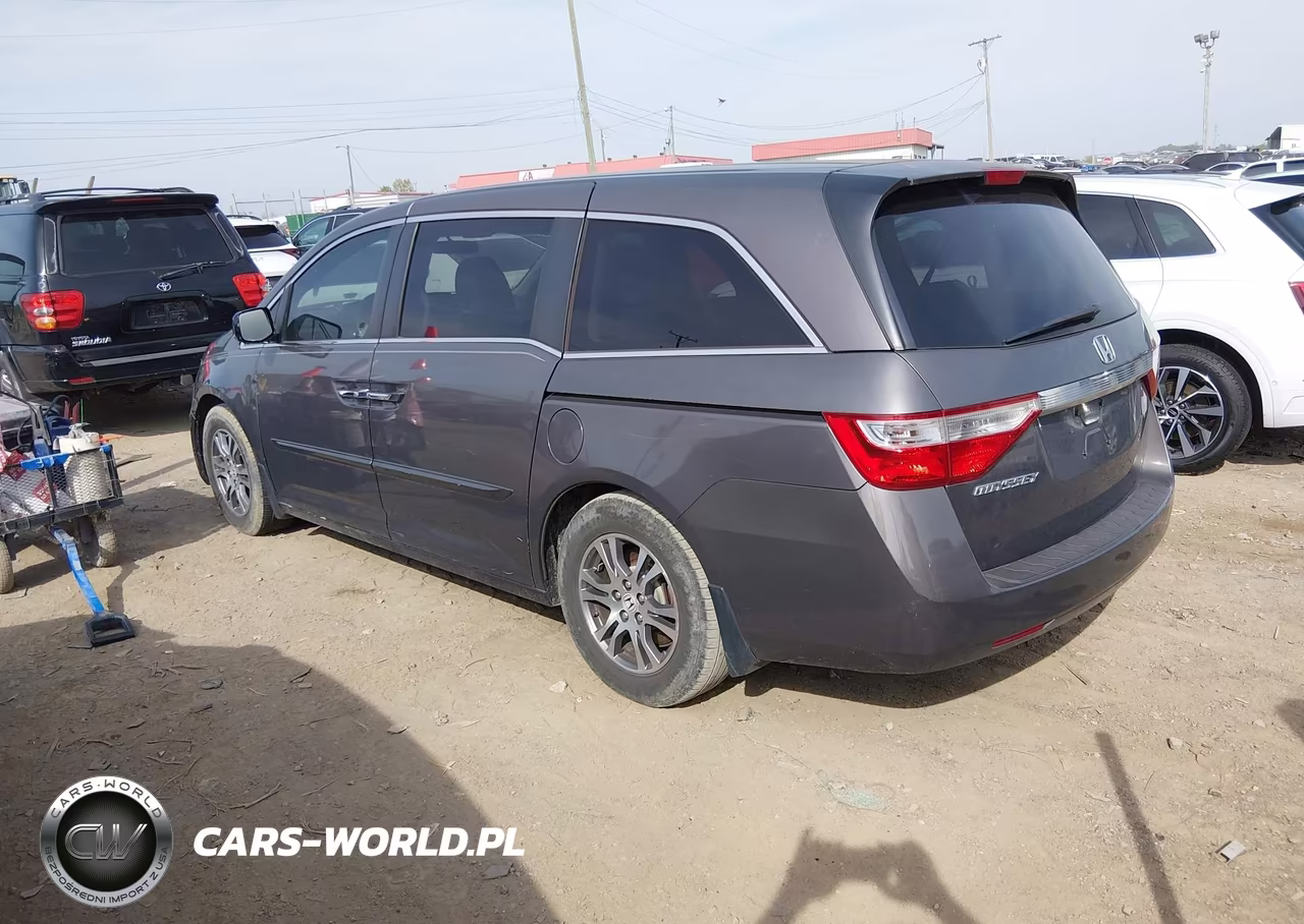 2012 Honda Odyssey Ex VIN:5FNRL5H4XCB057718 - 3
