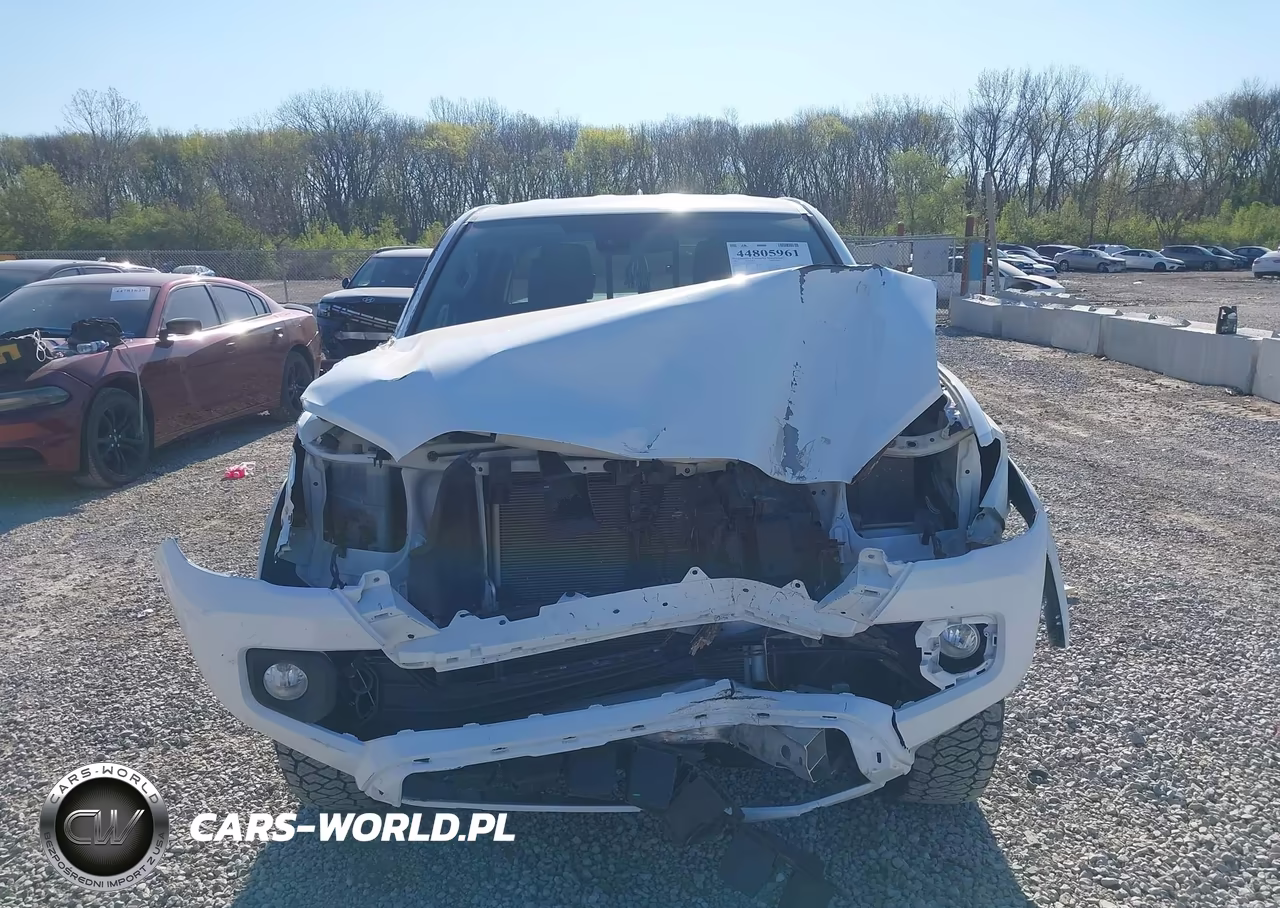2018 Toyota Tacoma Sr5 VIN:5TFSX5EN0JX061850 - 13