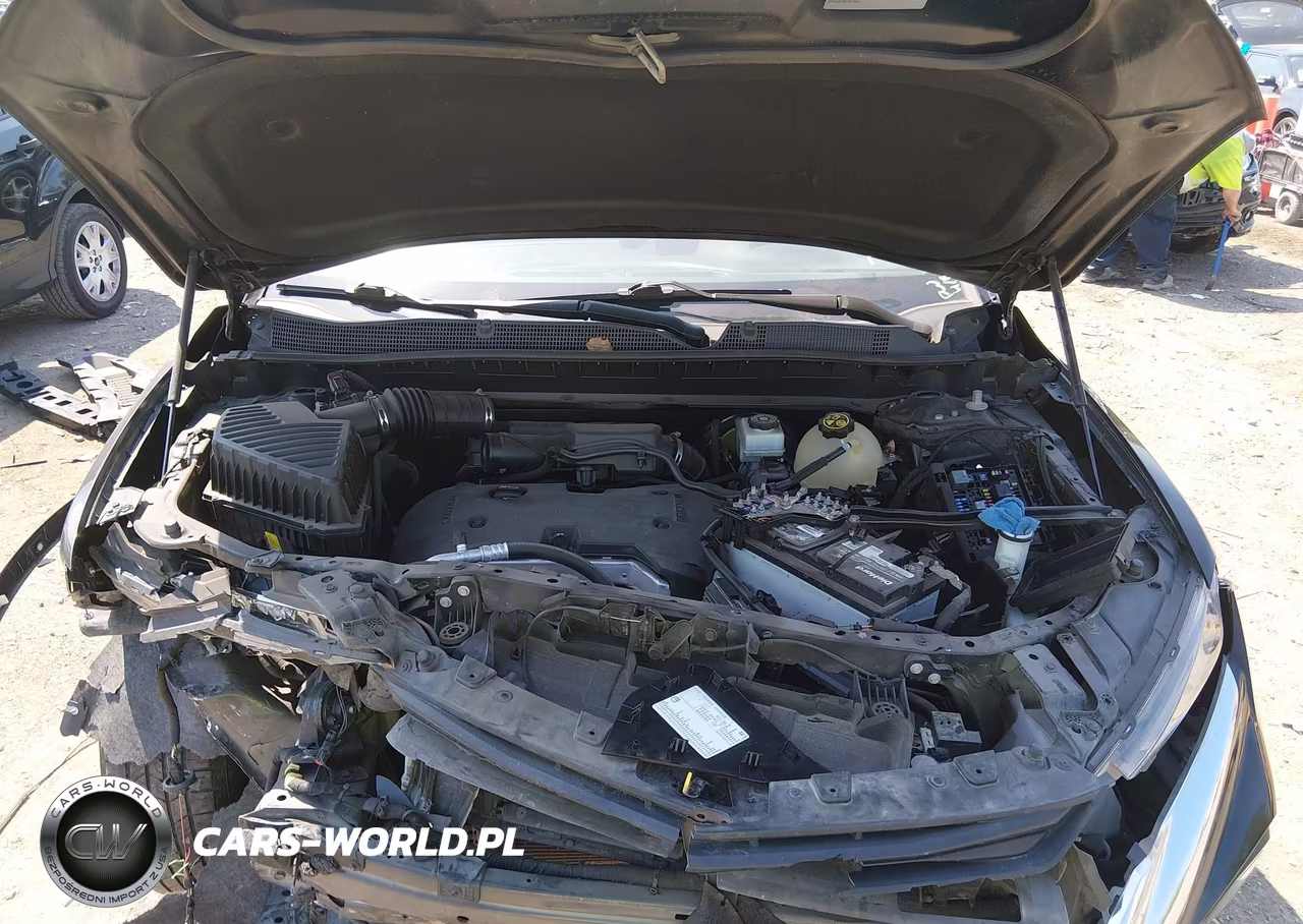 2019 Chevrolet Blazer VIN:3GNKBBRA5KS687800 - 10