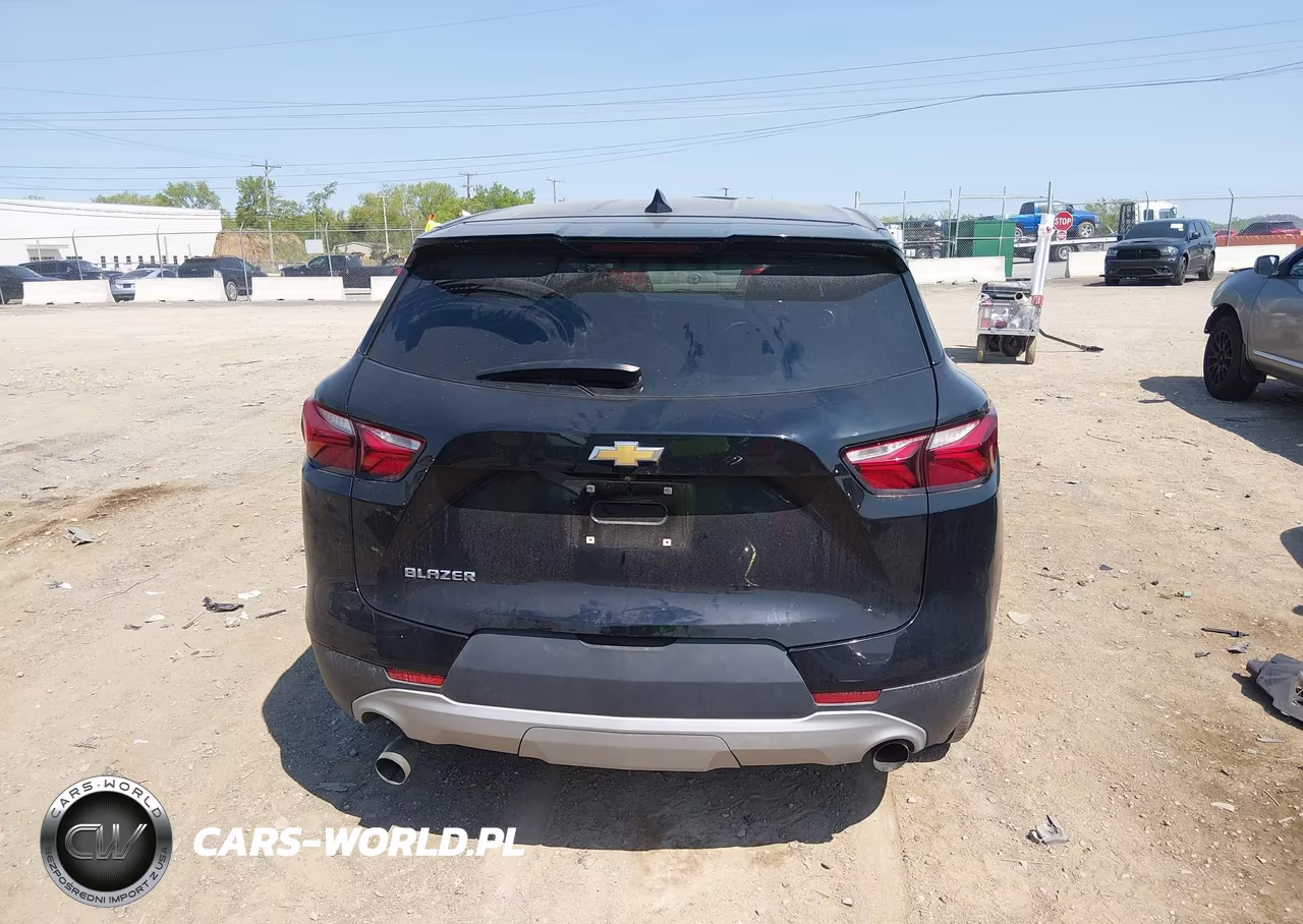 2019 Chevrolet Blazer VIN:3GNKBBRA5KS687800 - 16