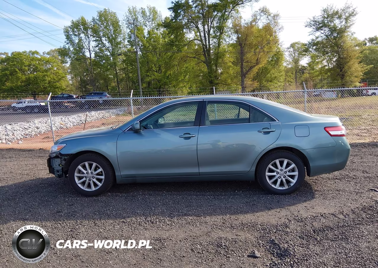 2011 Toyota Camry Xle VIN:4T1BF3EK0BU653311 - 15