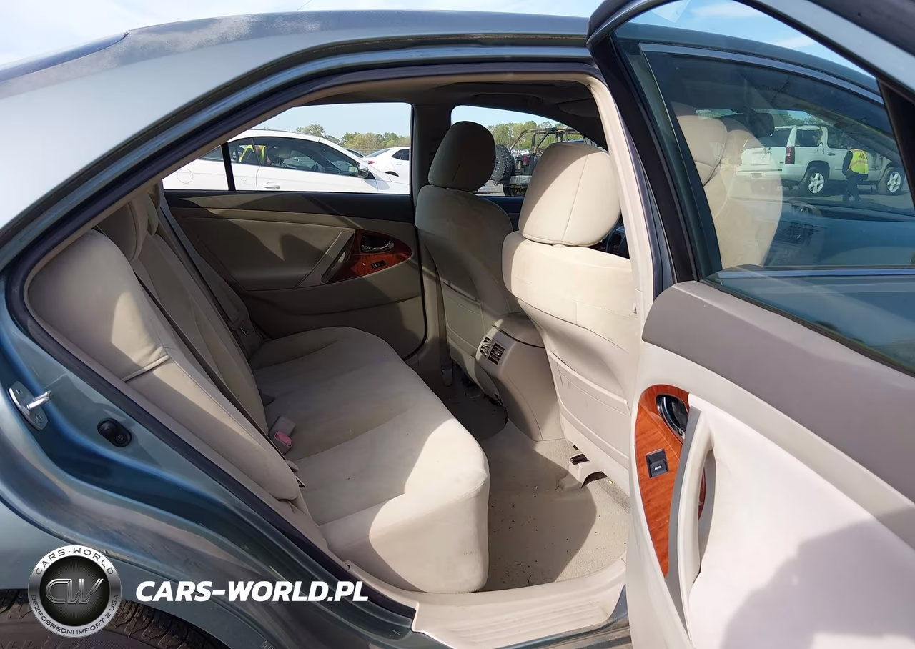 2011 Toyota Camry Xle VIN:4T1BF3EK0BU653311 - 8