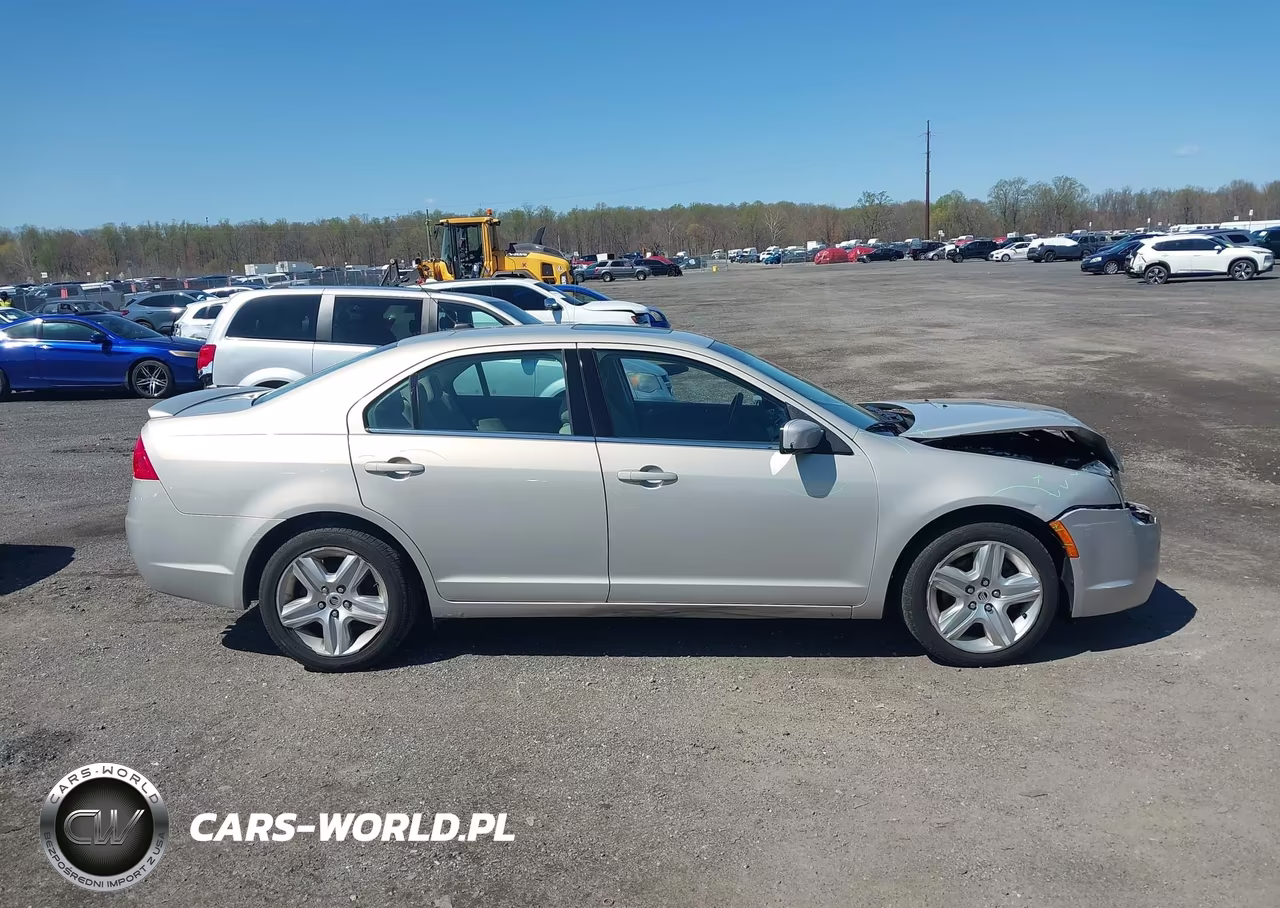2010 Mercury Milan VIN:3MEHM0HA5AR637759 - 13
