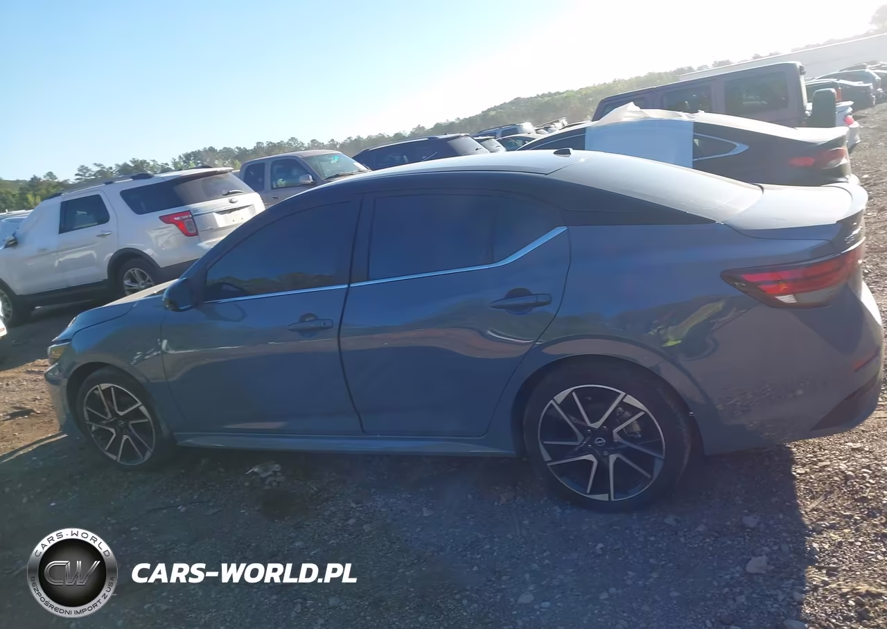 2025 Nissan Sentra Sr VIN:3N1AB8DV3SY260682 - 13