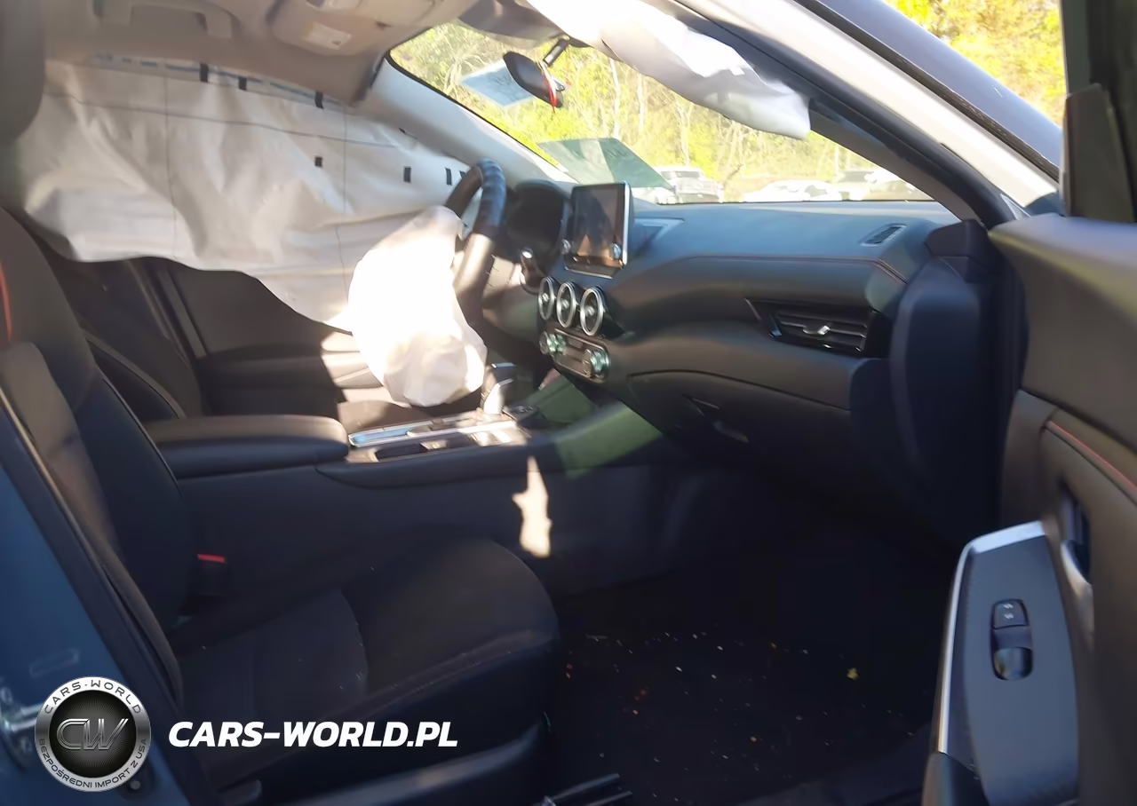 2025 Nissan Sentra Sr VIN:3N1AB8DV3SY260682 - 5