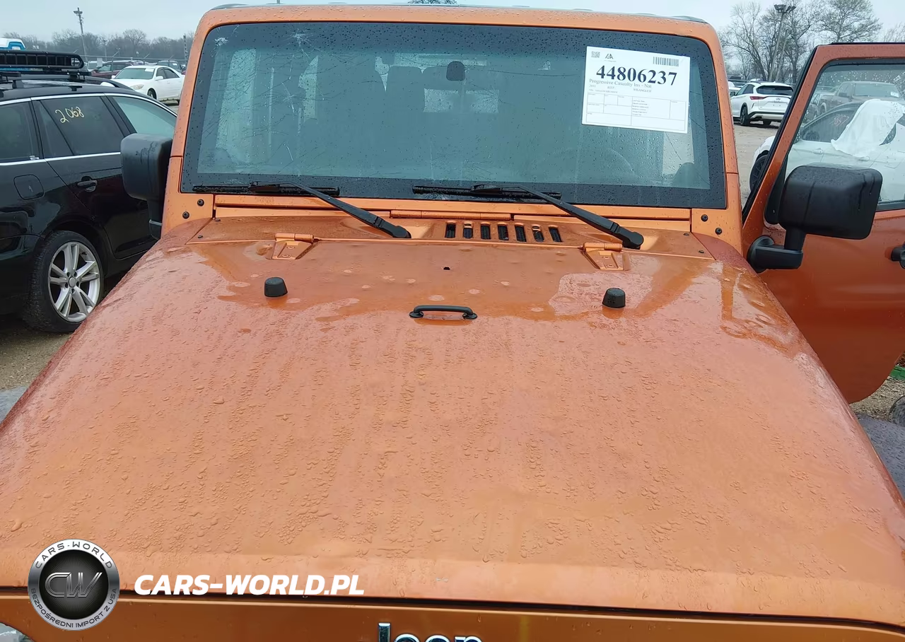 2011 Jeep Wrangler Sport VIN:1J4AA2D1XBL566954 - 6