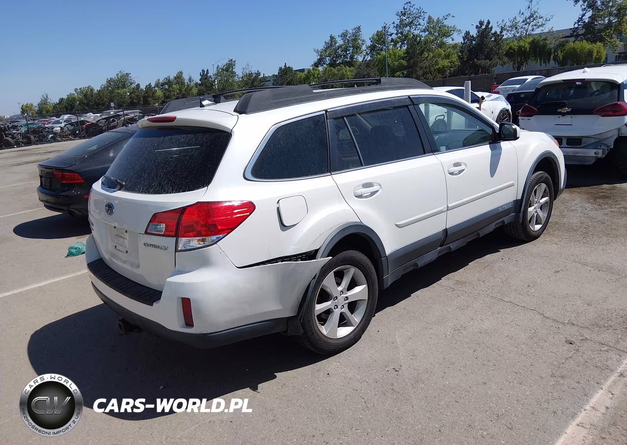2014 Subaru Outback 2.5I Limited VIN:4S4BRCLC1E3281958 - 4