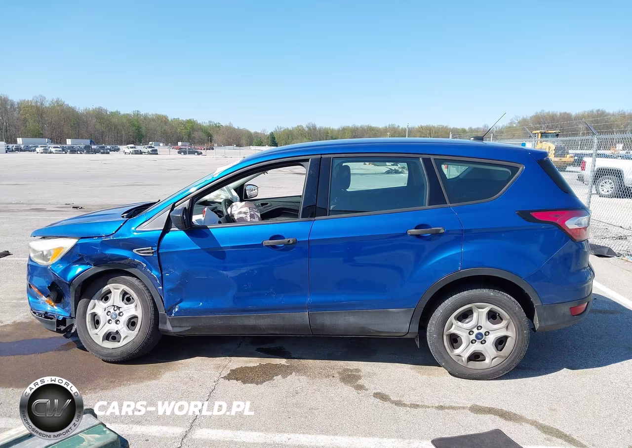 2017 Ford Escape S VIN:1FMCU0F77HUE14396 - 14