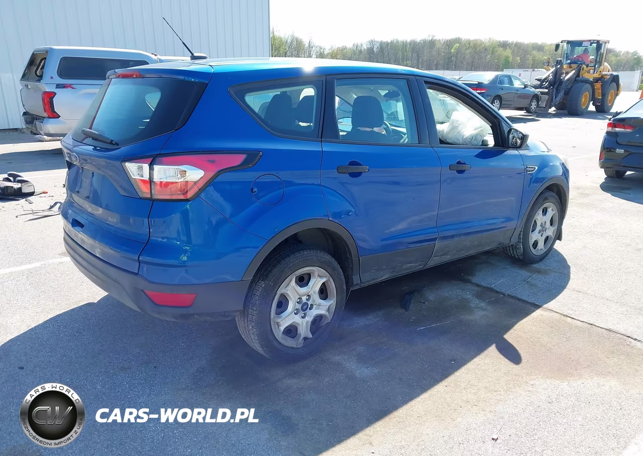 2017 Ford Escape S VIN:1FMCU0F77HUE14396 - 4