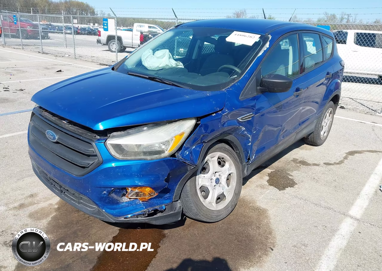 2017 Ford Escape S VIN:1FMCU0F77HUE14396 - 6