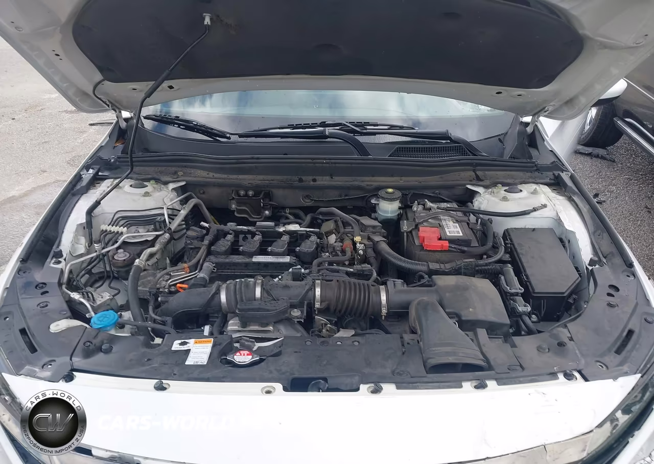 2018 Honda Accord Sport VIN:1HGCV1F39JA169162 - 10