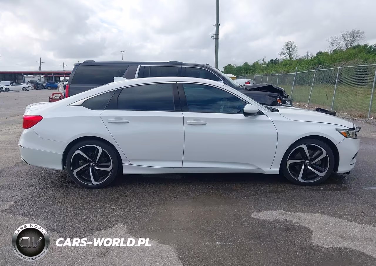 2018 Honda Accord Sport VIN:1HGCV1F39JA169162 - 13