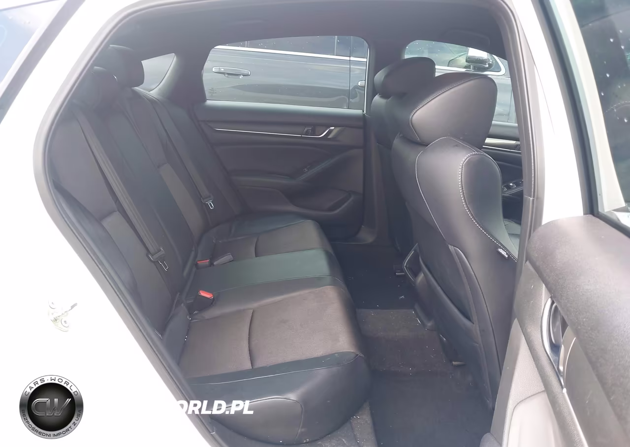 2018 Honda Accord Sport VIN:1HGCV1F39JA169162 - 8