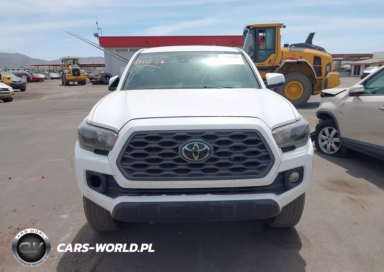 2023 Toyota Tacoma Trd Off Road VIN:3TMCZ5AN7PM598041 - 12