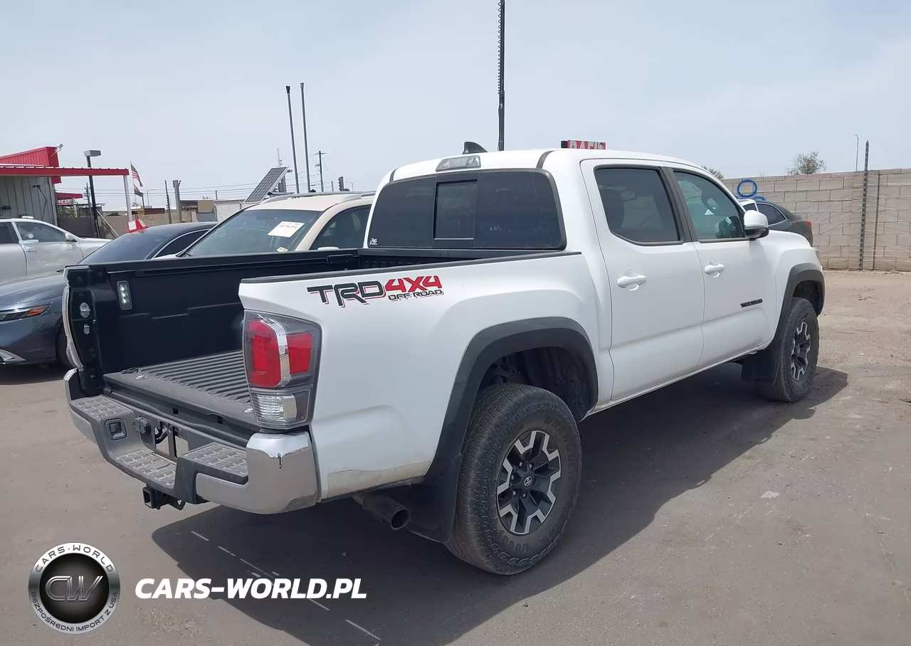 2023 Toyota Tacoma Trd Off Road VIN:3TMCZ5AN7PM598041 - 4