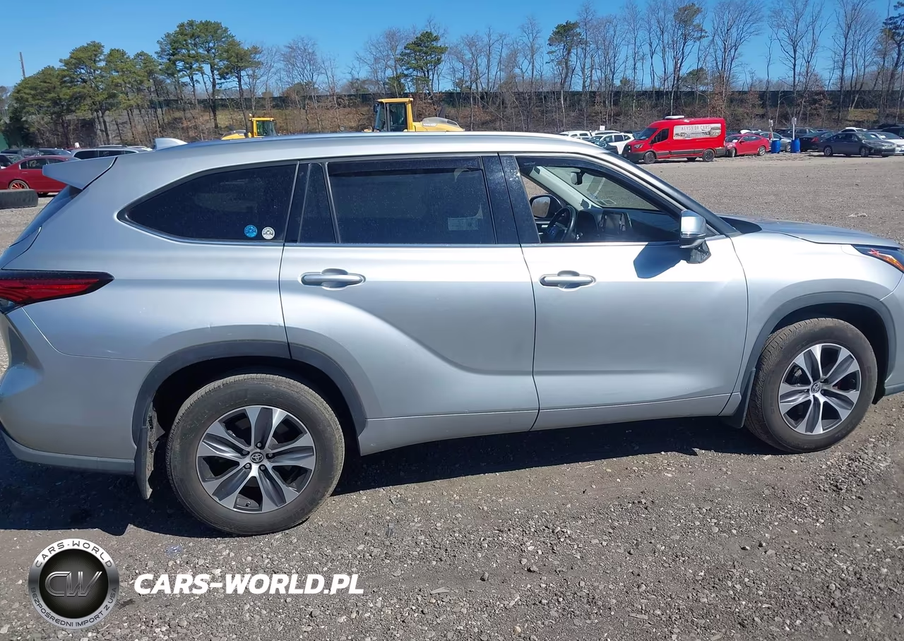 2021 Toyota Highlander Xle VIN:5TDGZRBH1MS151279 - 13