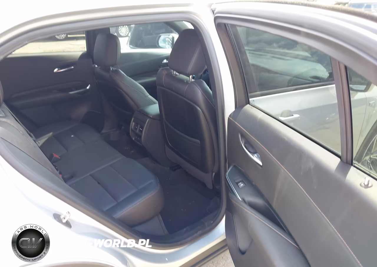 2021 Cadillac Xt4 Fwd Sport VIN:1GYFZER46MF084373 - 8