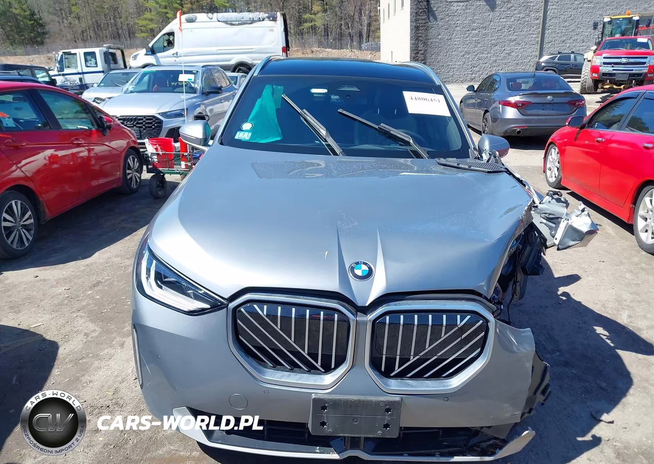 2025 BMW X3 30 xDrive VIN:5UX53GP09S9094727 - 13