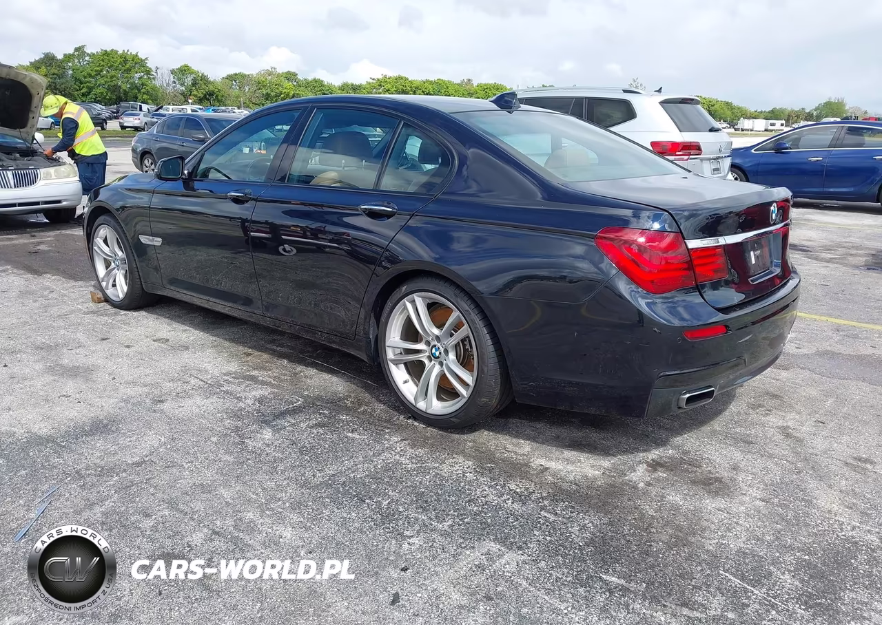 2015 BMW 750I VIN:WBAYA8C56FD825500 - 3