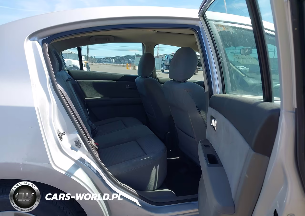 2008 Nissan Sentra 2.0S VIN:3N1AB61E28L611970 - 8