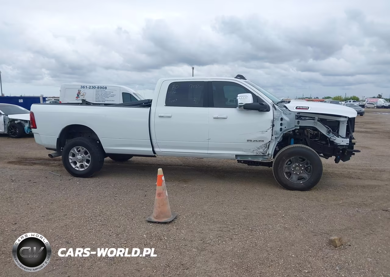 2026 Ram 2500 Laramie 4X4 8' Box VIN:3C63R5KL6TG169115 - 15