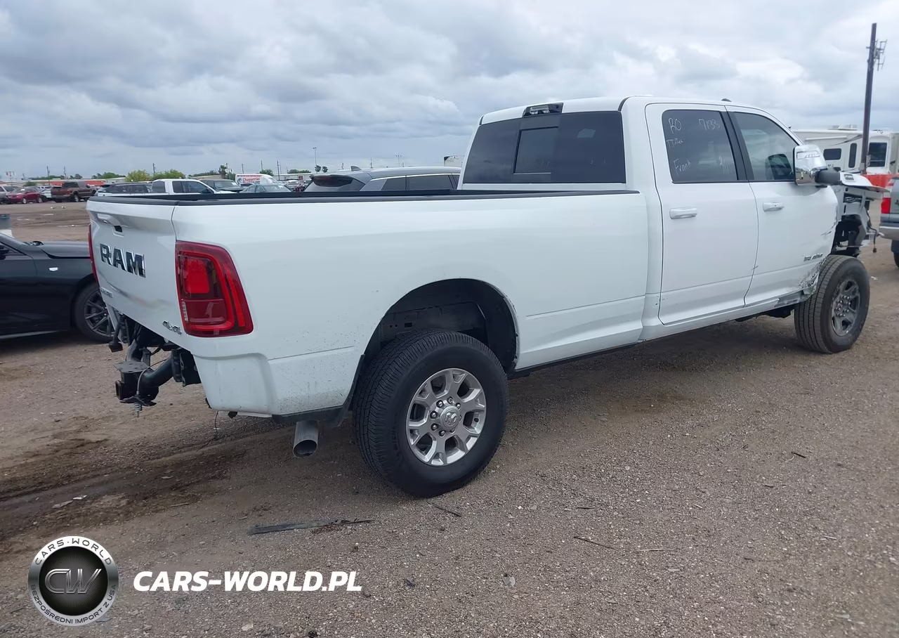 2026 Ram 2500 Laramie 4X4 8' Box VIN:3C63R5KL6TG169115 - 4