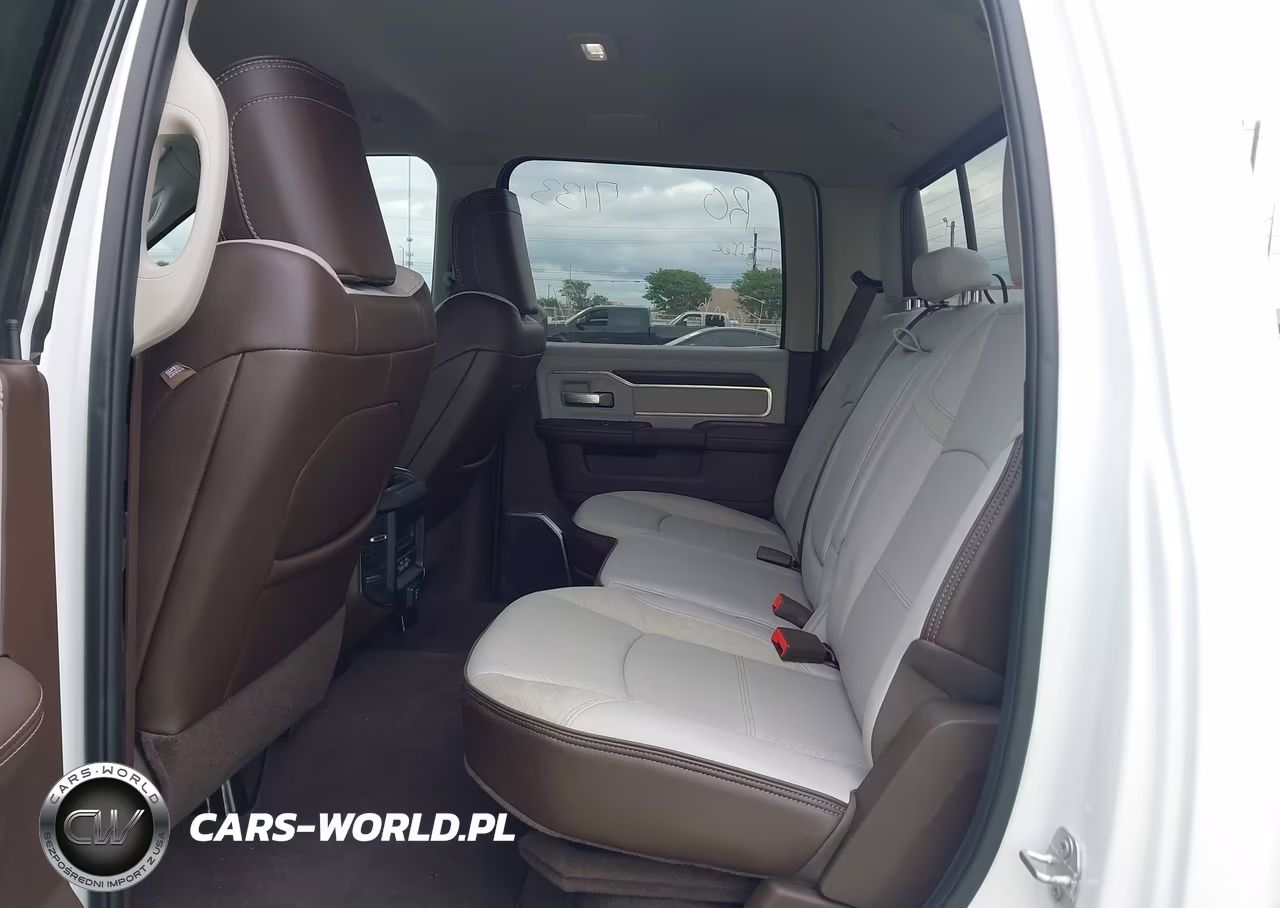 2026 Ram 2500 Laramie 4X4 8' Box VIN:3C63R5KL6TG169115 - 6