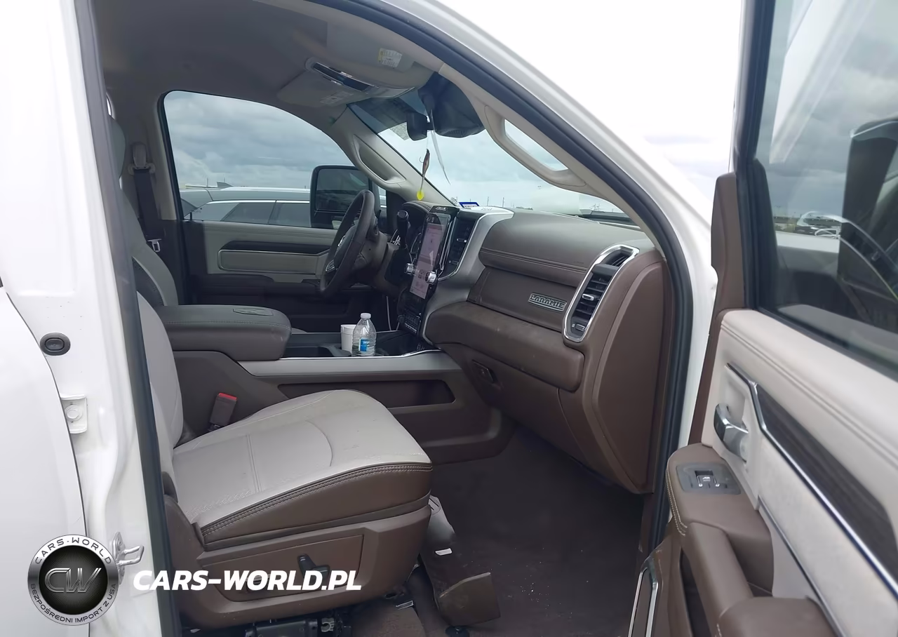 2026 Ram 2500 Laramie 4X4 8' Box VIN:3C63R5KL6TG169115 - 7