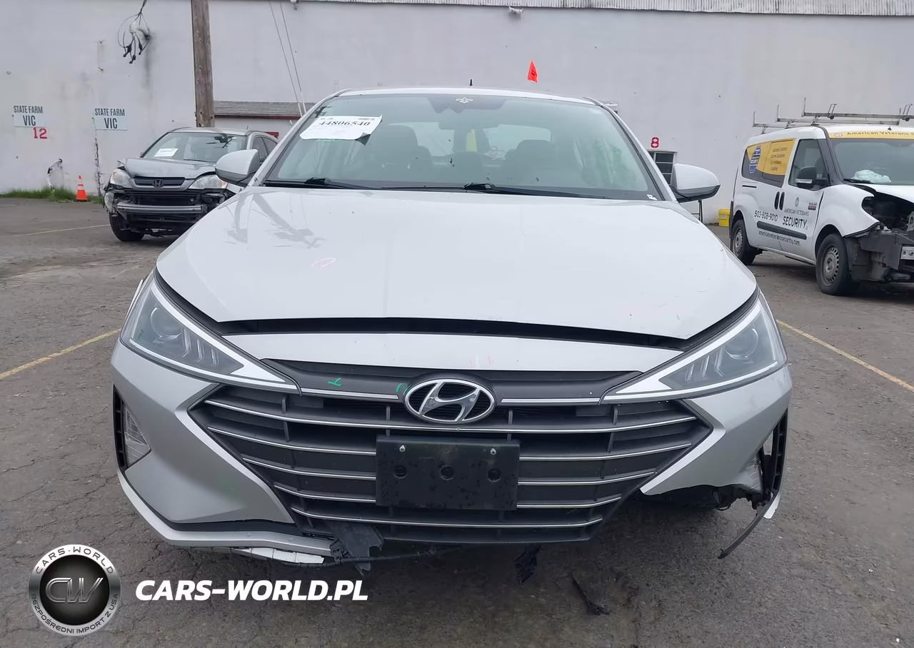 2019 Hyundai Elantra Sel VIN:5NPD84LF5KH407805 - 12