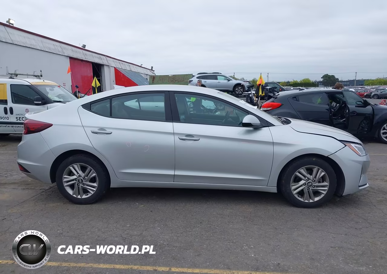 2019 Hyundai Elantra Sel VIN:5NPD84LF5KH407805 - 13