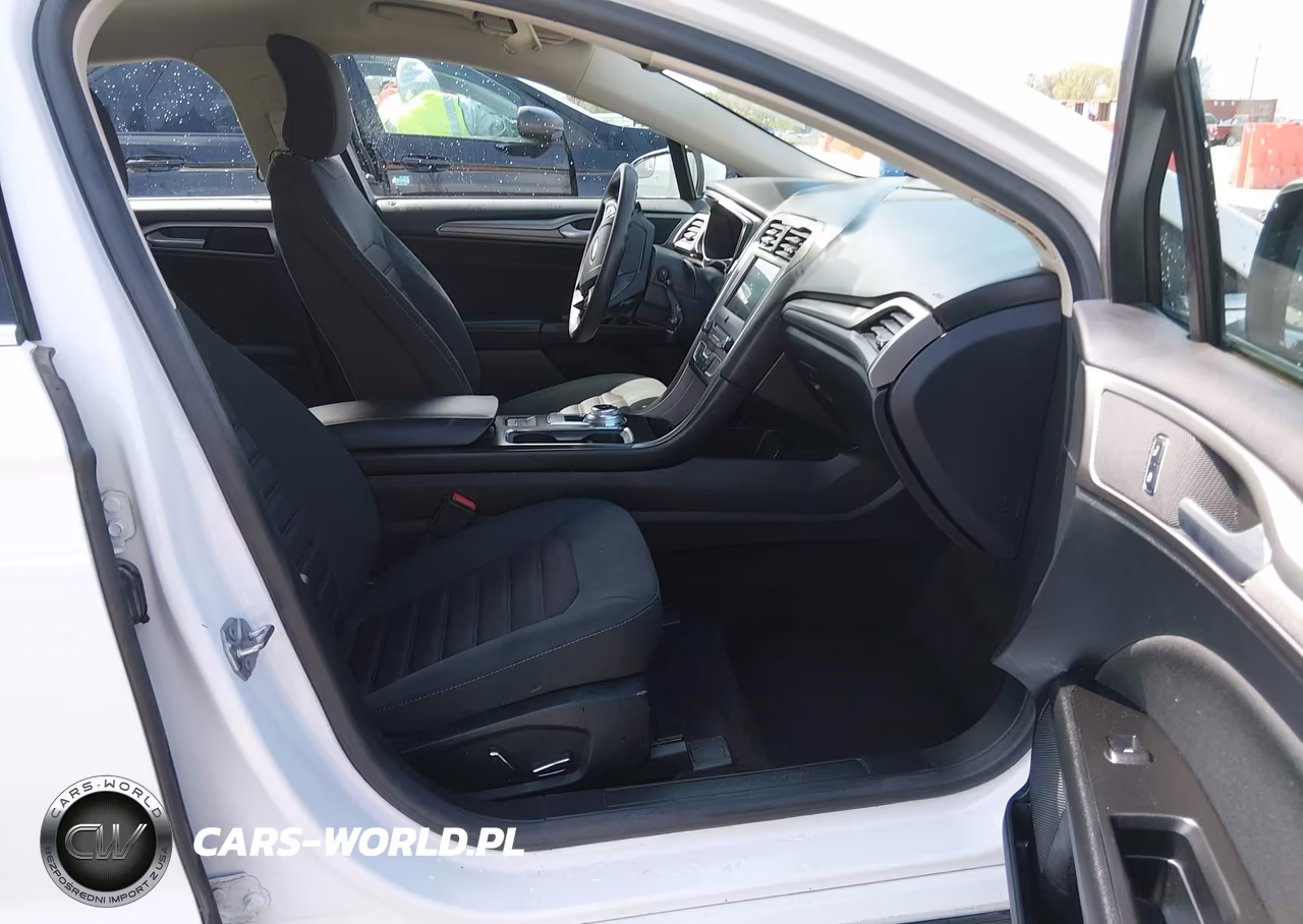 2017 Ford Fusion Se VIN:3FA6P0HDXHR353991 - 5