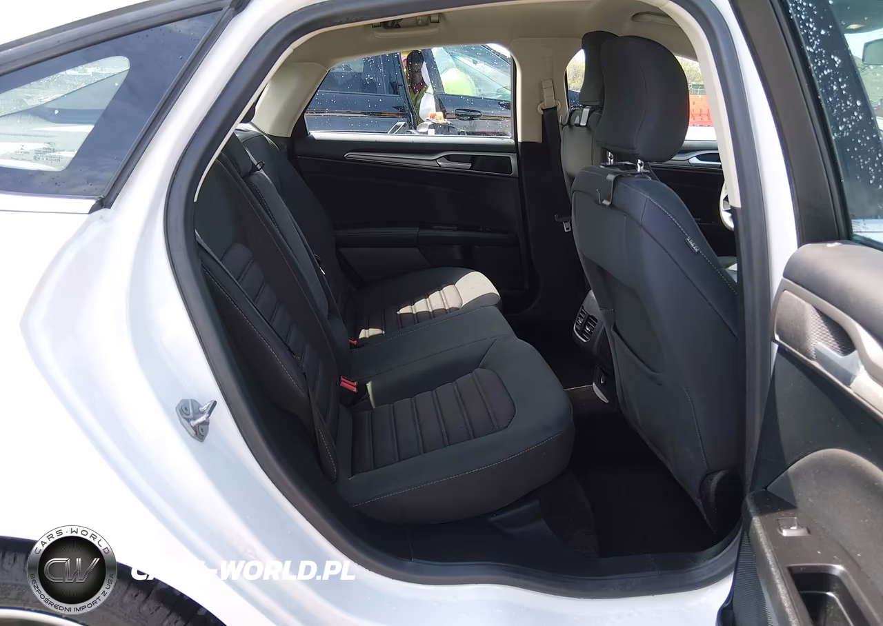 2017 Ford Fusion Se VIN:3FA6P0HDXHR353991 - 8