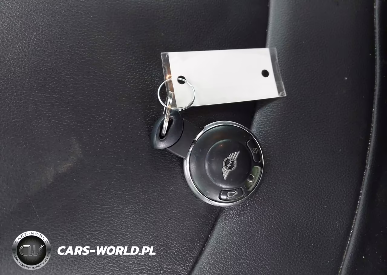 2012 Mini Cooper VIN:WMWSU3C59CT257826 - 11