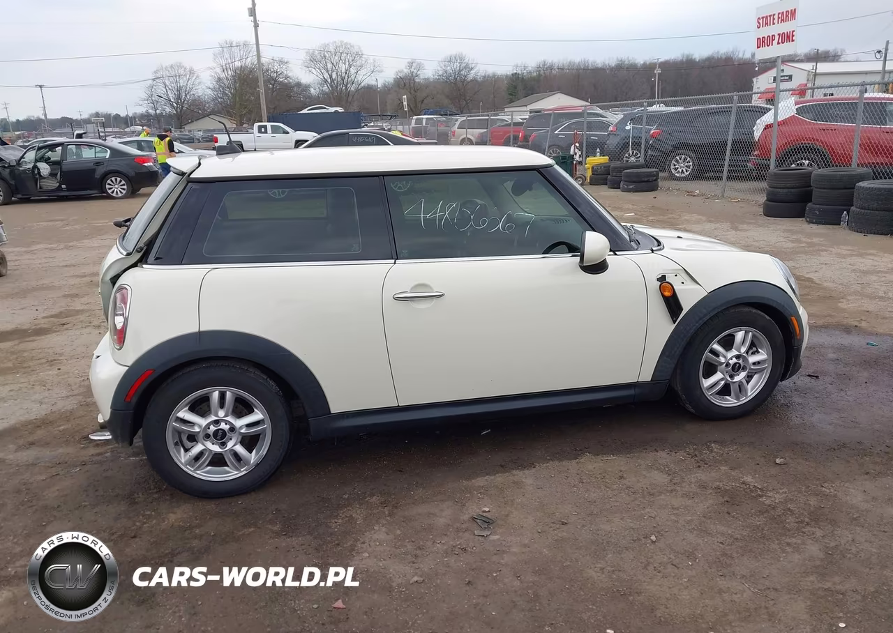 2012 Mini Cooper VIN:WMWSU3C59CT257826 - 13