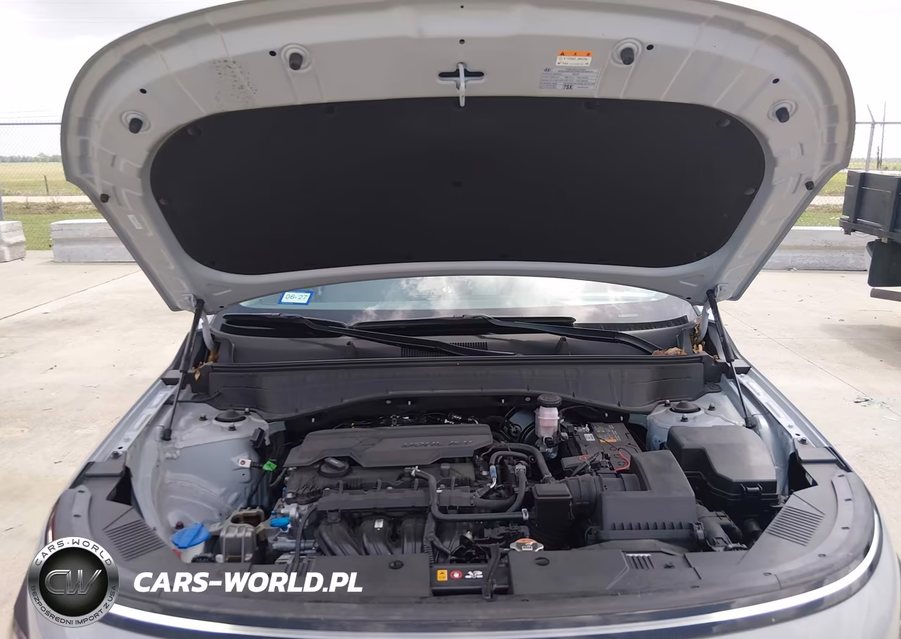 2025 Hyundai Kona Sel VIN:KM8HB3ABXSU311604 - 10