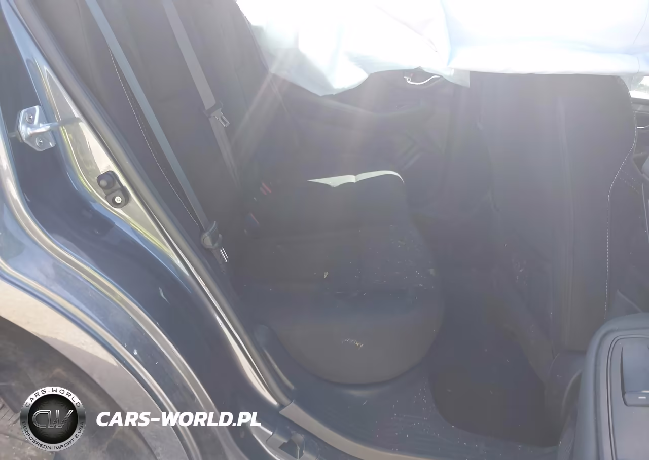 2022 Subaru Legacy Premium VIN:4S3BWAD68N3002127 - 8
