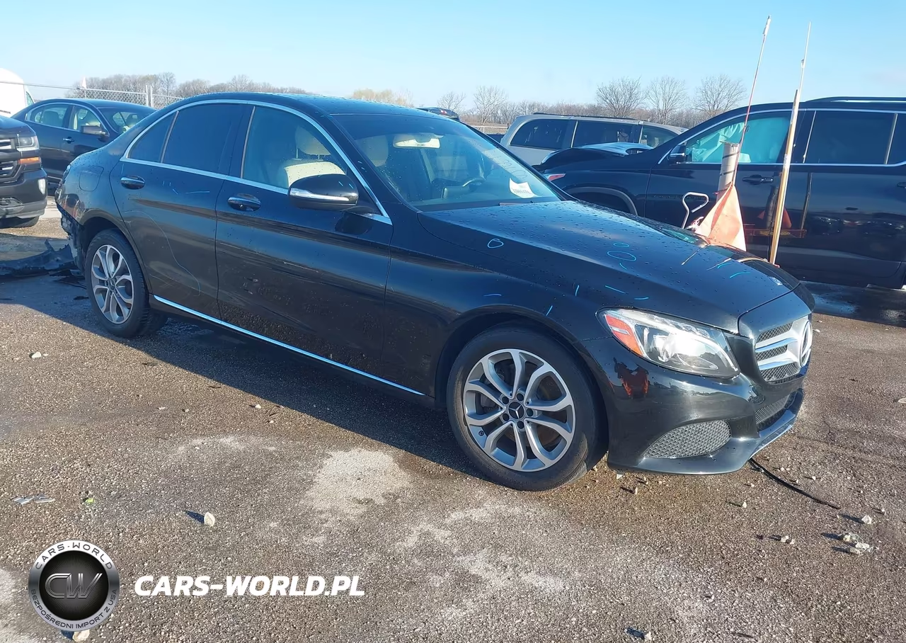 2015 Mercedes-Benz C 300 4Matic – zdjęcie 1 z 16