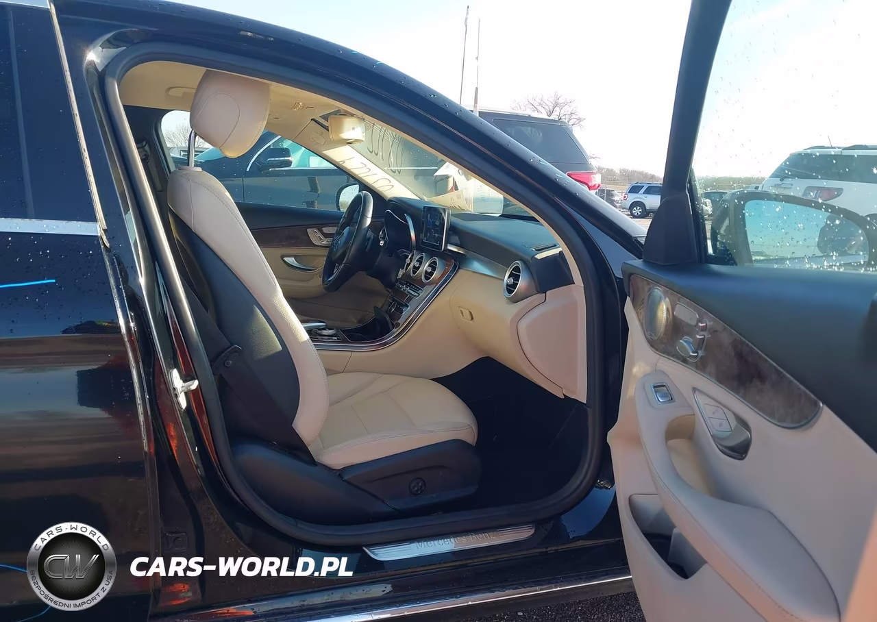 2015 Mercedes-Benz C 300 4Matic VIN:55SWF4KB9FU004782 - 5