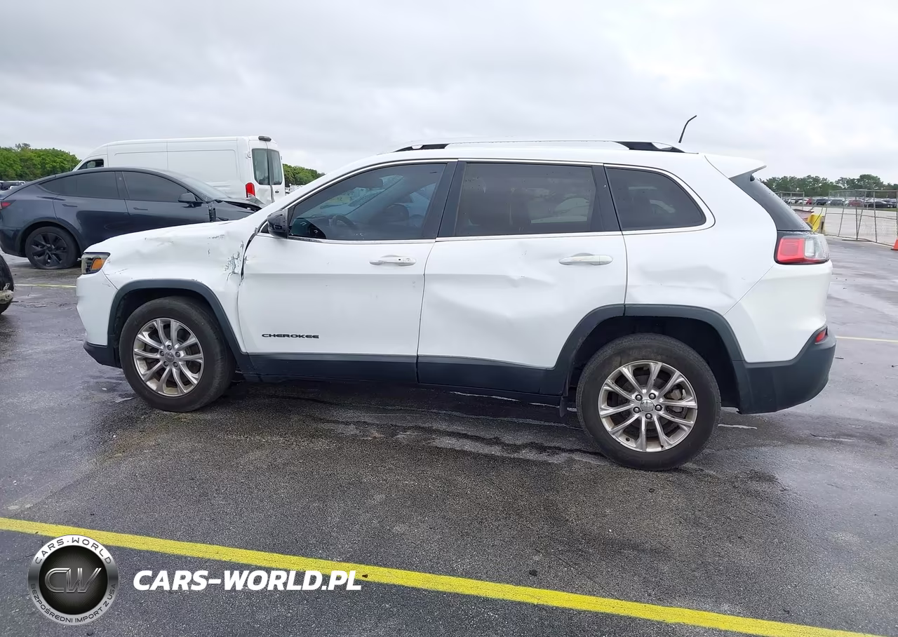 2019 Jeep Cherokee Latitude Plus Fwd VIN:1C4PJLLB2KD232783 - 14