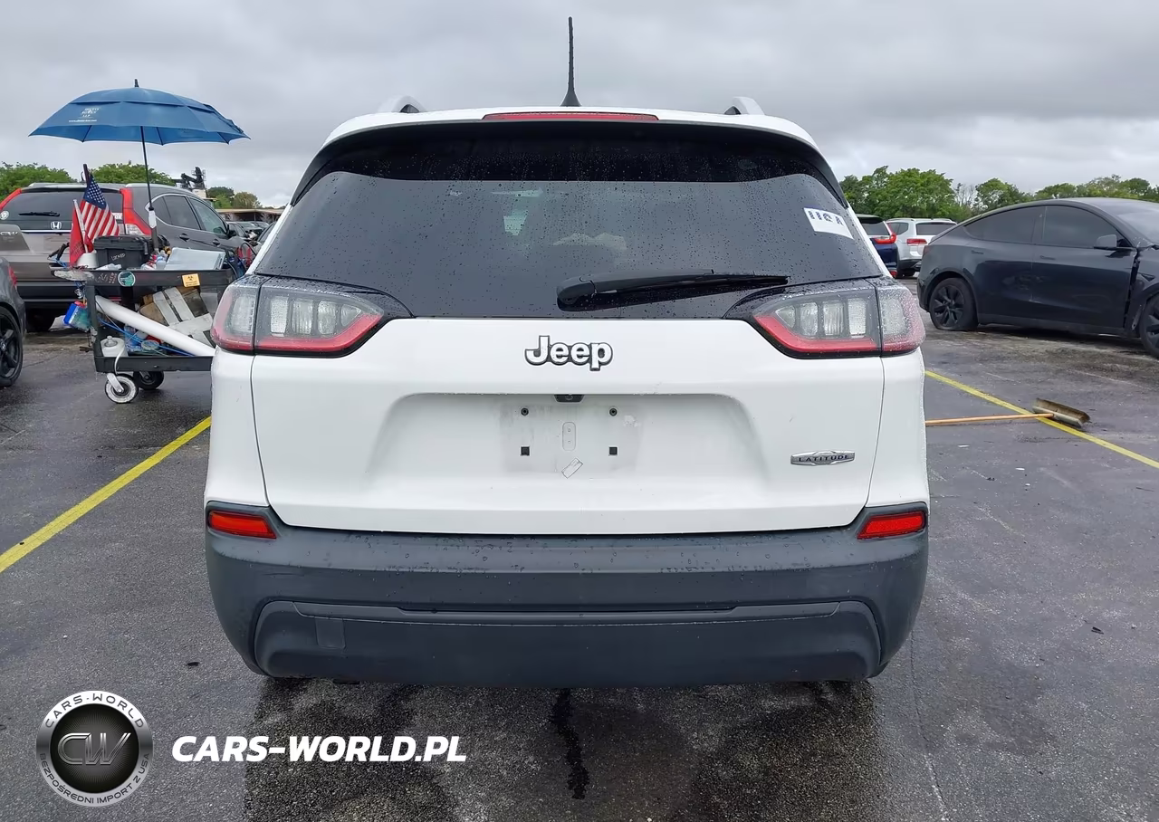 2019 Jeep Cherokee Latitude Plus Fwd VIN:1C4PJLLB2KD232783 - 16