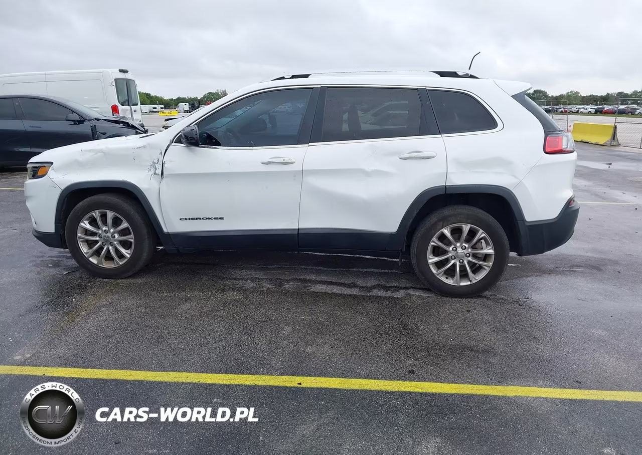 2019 Jeep Cherokee Latitude Plus Fwd VIN:1C4PJLLB2KD232783 - 6