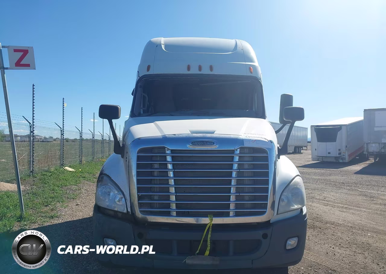 2017 Freightliner Cascadia 125 VIN:3AKJGLDR9HSHV7581 - 11