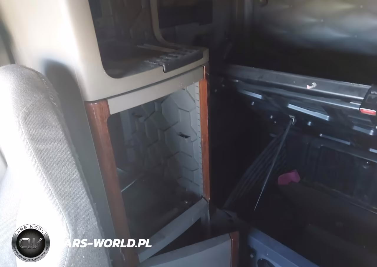 2017 Freightliner Cascadia 125 VIN:3AKJGLDR9HSHV7581 - 15