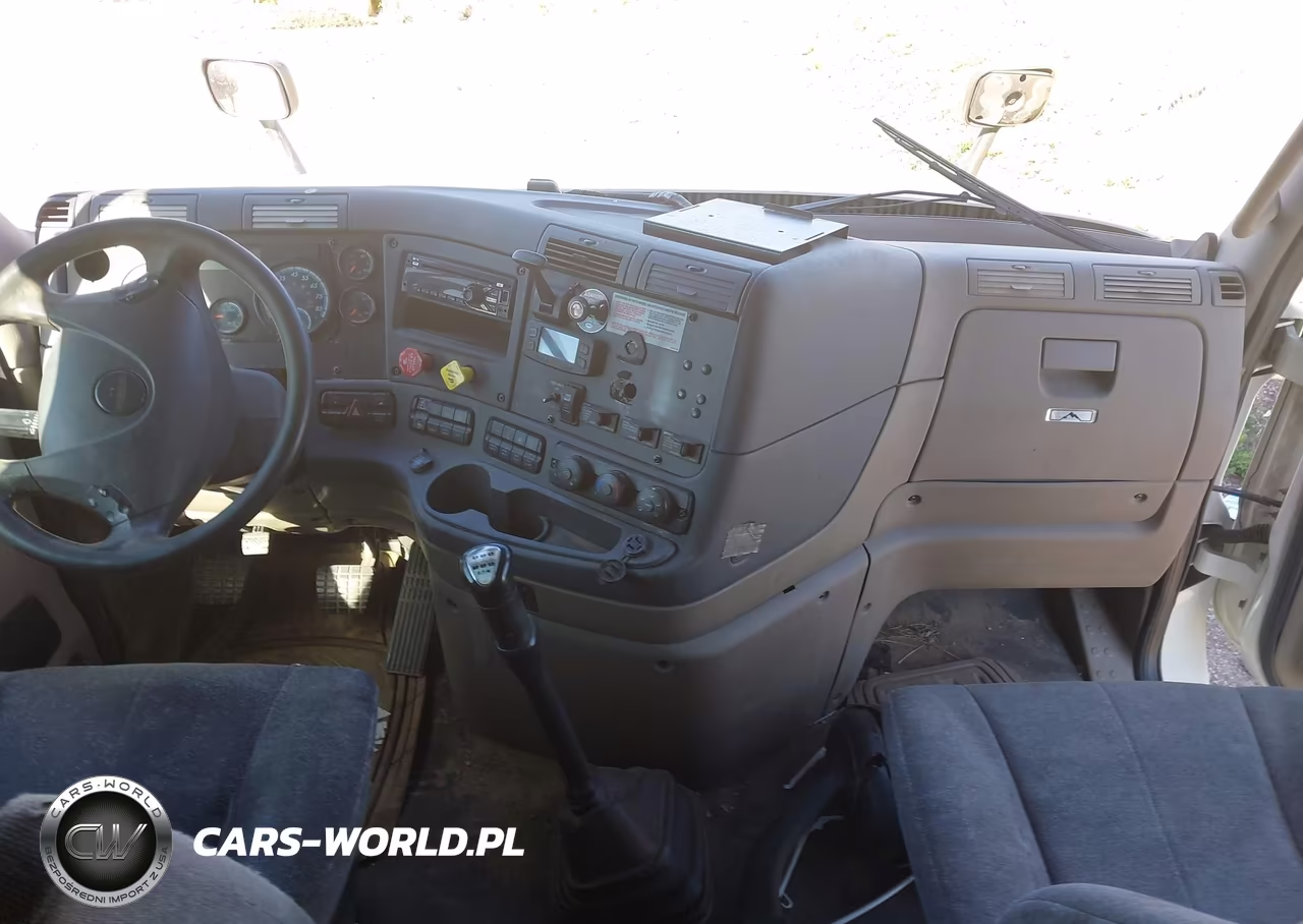2017 Freightliner Cascadia 125 VIN:3AKJGLDR9HSHV7581 - 6